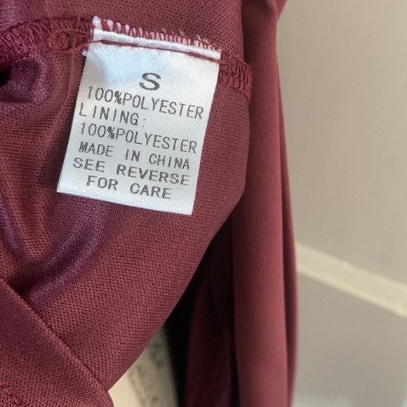 Wishlist apparel Elastic Neckline Top - Mulberry - Picture 9 of 14